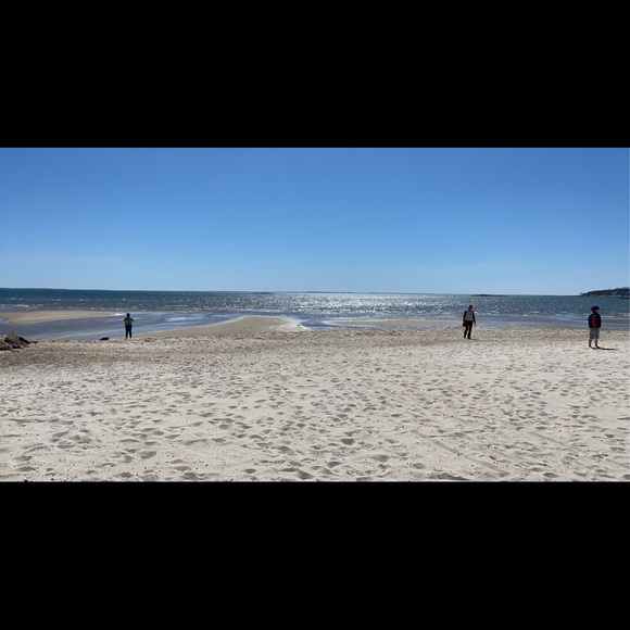 Meet your Posher, Tonya - Picture 1 of 1